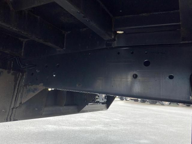 Mitsubishi GREAT 2023-10 8733112-16
