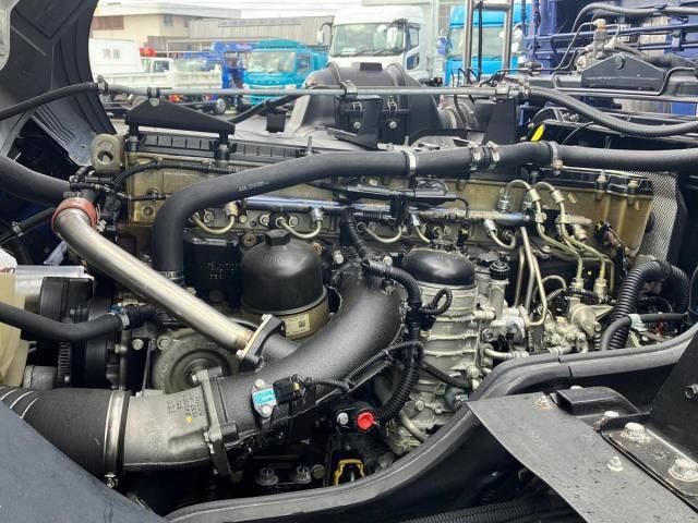 Mitsubishi GREAT 2023-10 8733112-18