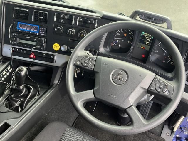 Mitsubishi GREAT 2023-10 8733112-22
