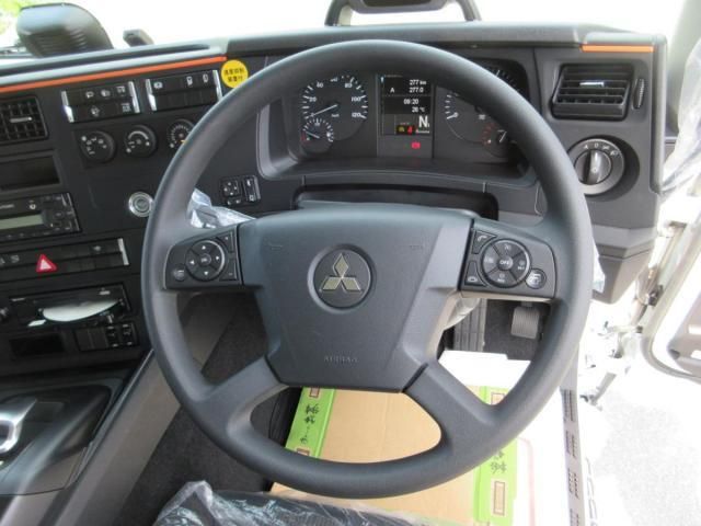 Mitsubishi GREAT 2026-06 8733108-9