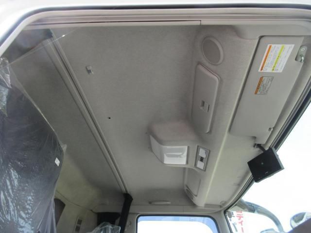 Mitsubishi GREAT 2026-06 8733108-13