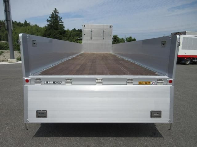 Mitsubishi GREAT 2026-06 8733108-17