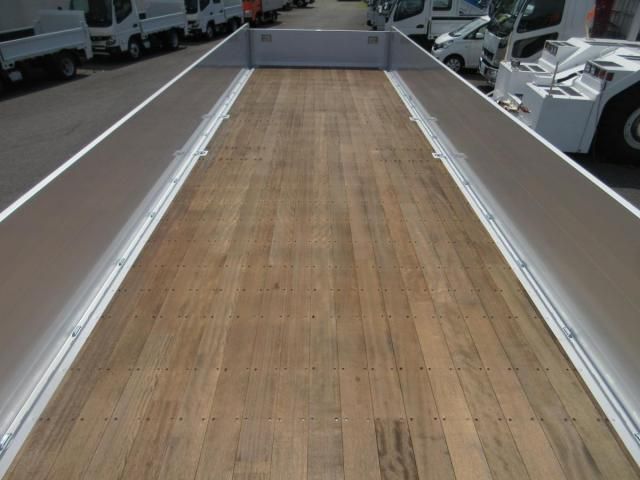 Mitsubishi GREAT 2026-06 8733108-22