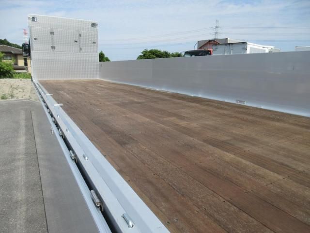 Mitsubishi GREAT 2026-06 8733108-27