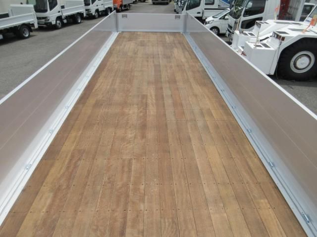 Mitsubishi GREAT 2026-06 8733110-21