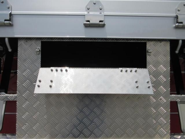 Mitsubishi GREAT 2026-06 8733110-28