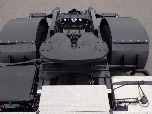 Mitsubishi GREAT 2025-10 8733118-8