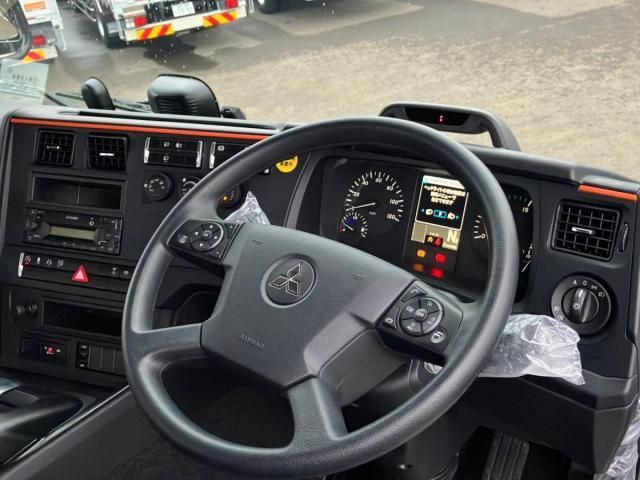 Mitsubishi GREAT 2026-05 8733106-16