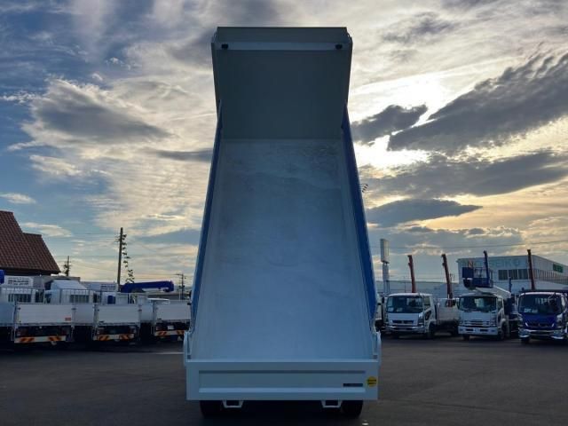 Mitsubishi GREAT 2026-05 8733113-9