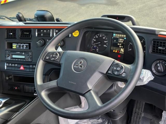 Mitsubishi GREAT 2026-05 8733113-20