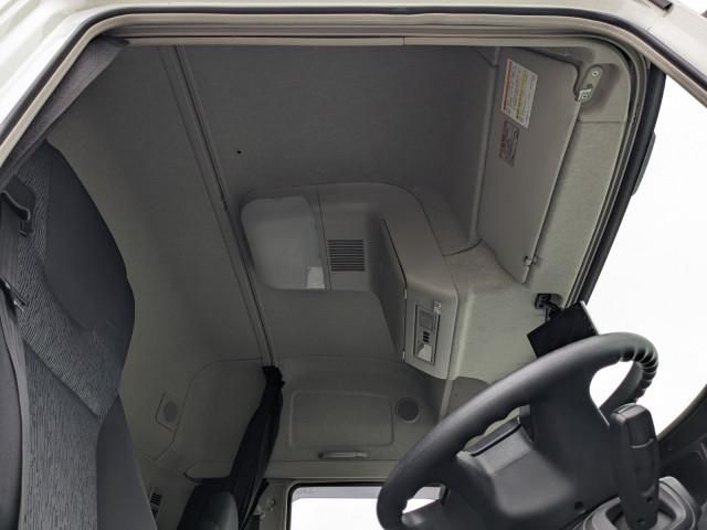 Mitsubishi GREAT 2024-07 8733117-20