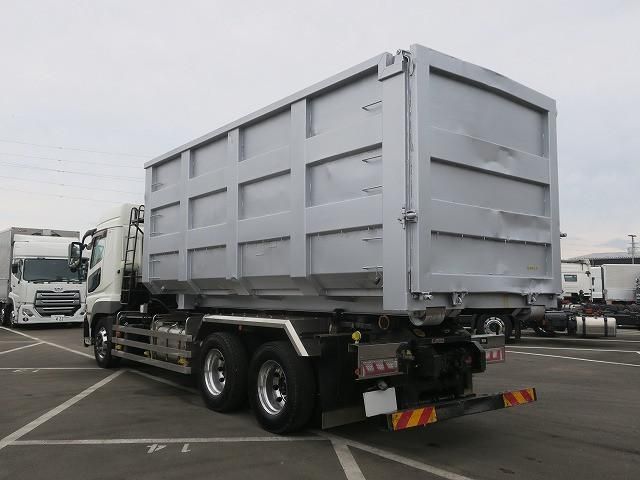 Mitsubishi GREAT 2016-03 8733111-3