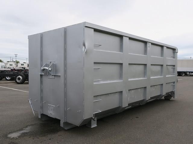Mitsubishi GREAT 2016-03 8733111-6