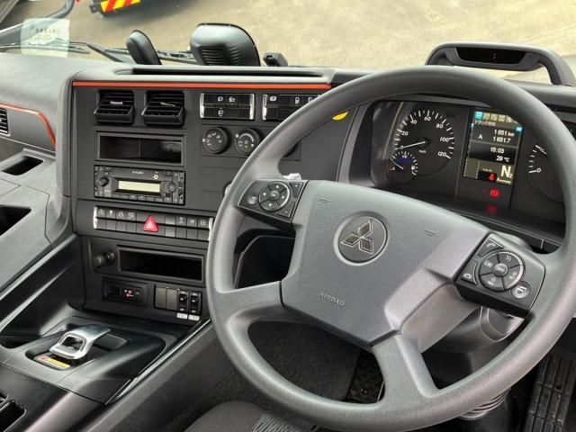 Mitsubishi GREAT 2026-05 8733103-23