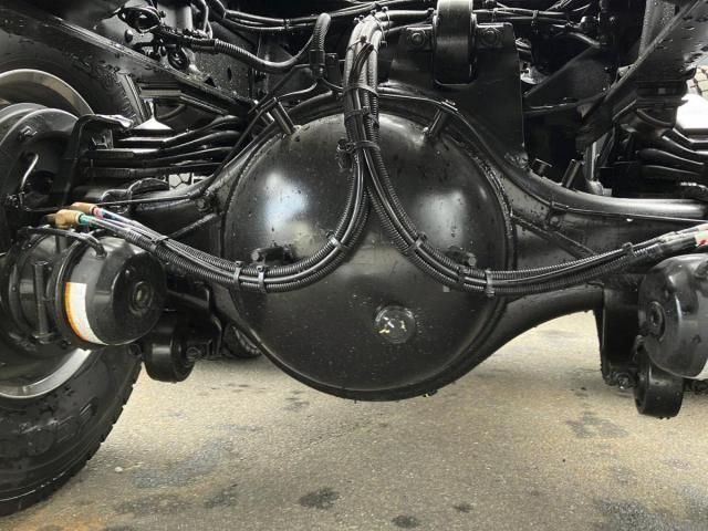 Mitsubishi GREAT 2026-05 8733109-15