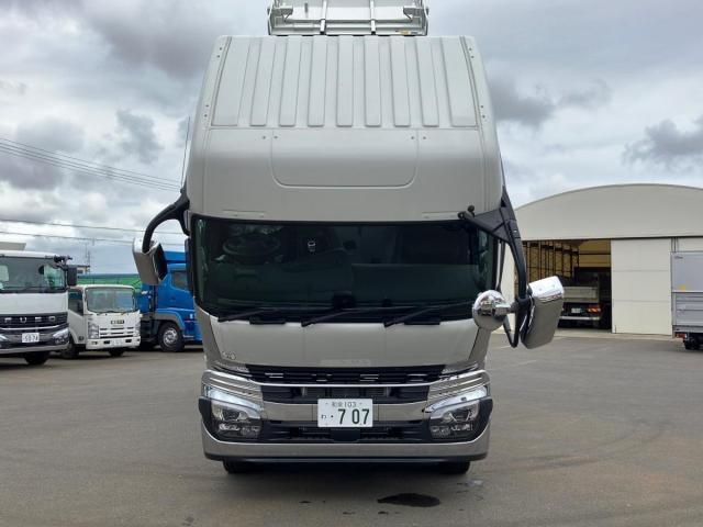 Mitsubishi GREAT 2026-05 8733109-22