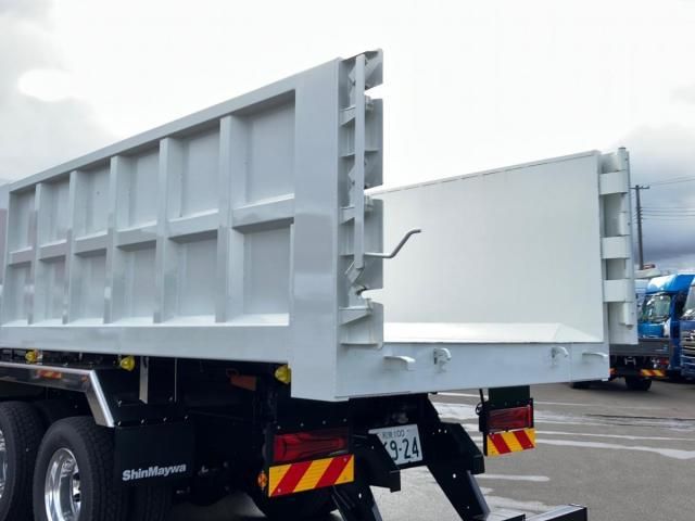 Mitsubishi GREAT 2026-05 8733104-14