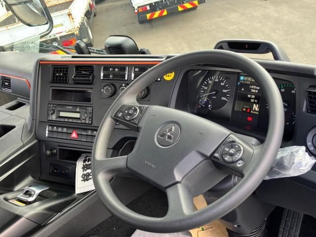 Mitsubishi GREAT 2026-05 8733104-23