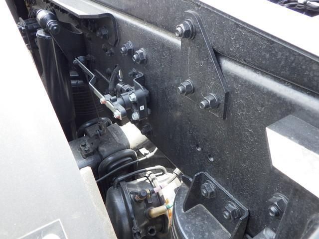 Mitsubishi GREAT 2026-04 8733105-17