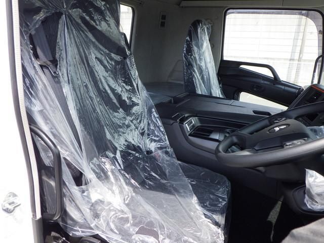 Mitsubishi GREAT 2026-04 8733105-19