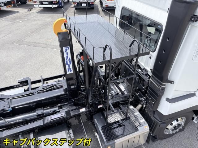 Mitsubishi GREAT 2026-05 8770767-17