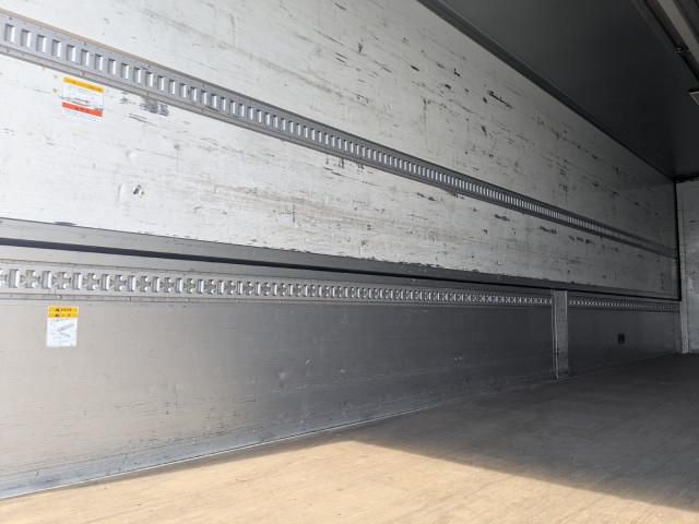 Mitsubishi GREAT 2015-03 8770782-15