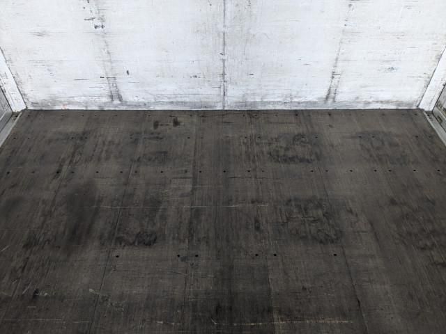 Mitsubishi GREAT 2015-03 8770782-18