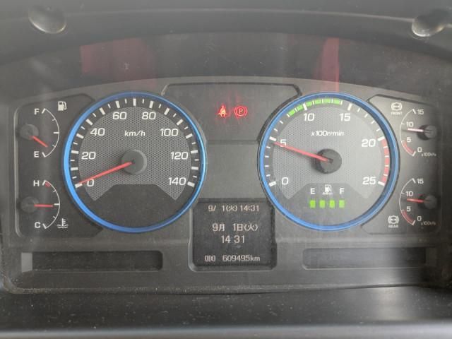 Mitsubishi GREAT 2015-03 8770782-25