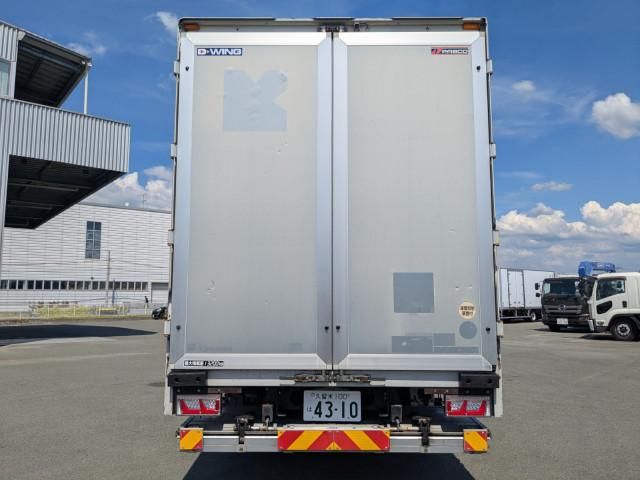 Mitsubishi GREAT 2015-03 8770782-4