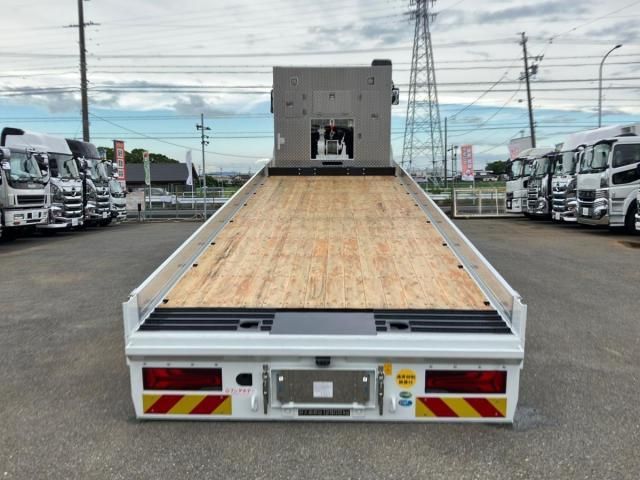 Mitsubishi GREAT 2026-05 8770766-8