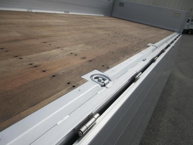 Mitsubishi GREAT 2026-06 8770770-26