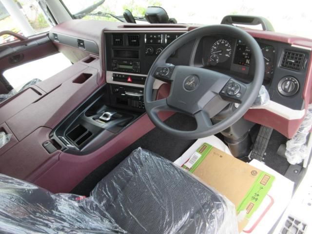 Mitsubishi GREAT 2026-06 8770770-8