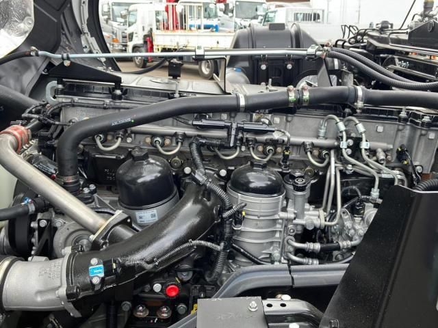 Mitsubishi GREAT 2026-04 8770777-19