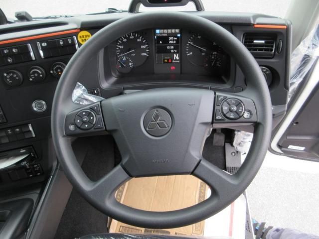 Mitsubishi GREAT 2026-06 8770769-10