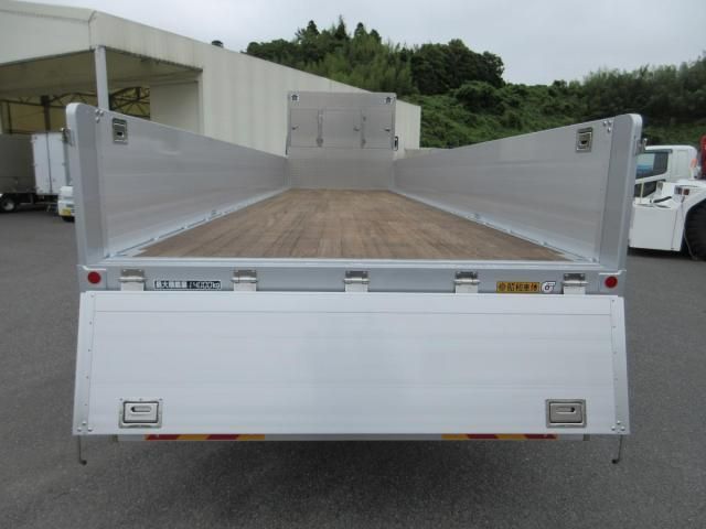Mitsubishi GREAT 2026-06 8770769-17