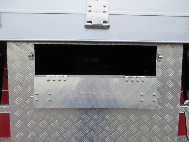 Mitsubishi GREAT 2026-06 8770769-27