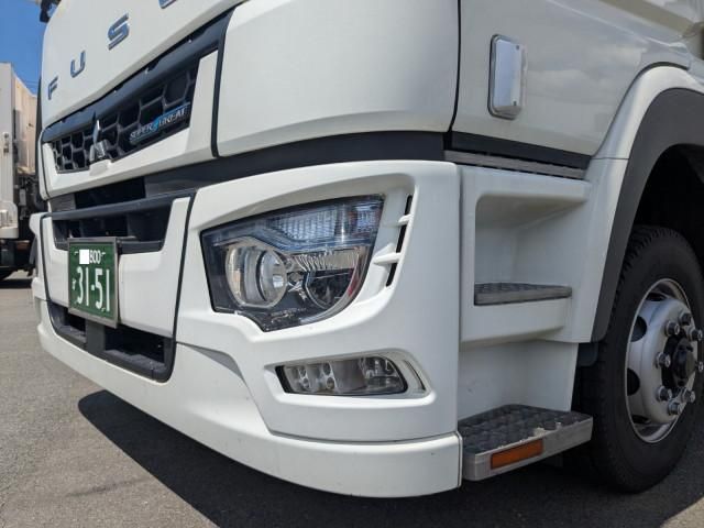 Mitsubishi GREAT 2023-06 8770778-27