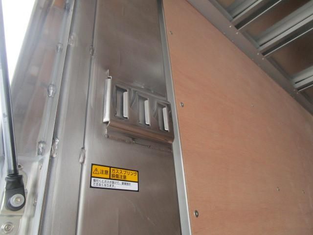 Mitsubishi GREAT 2026-05 8770768-15