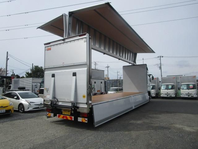 Mitsubishi GREAT 2026-05 8770768-3