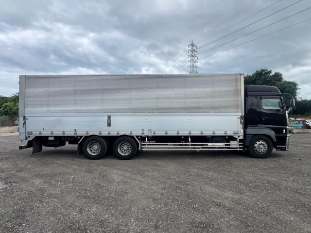 Mitsubishi GREAT 2017-02 8770786-9
