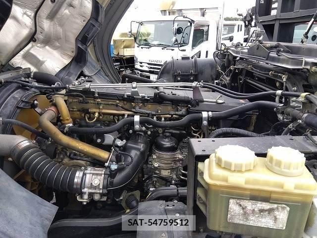 Mitsubishi GREAT 2018-04 8797632-18