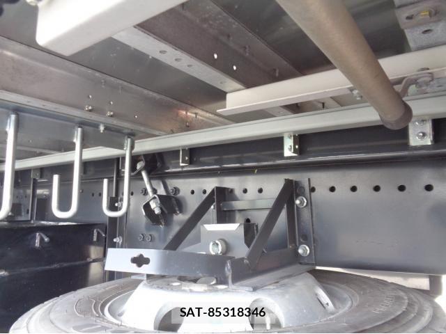 Mitsubishi GREAT 2025-09 8797633-20