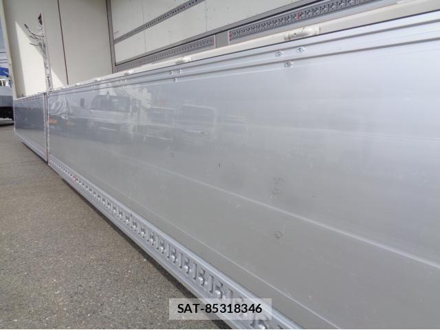 Mitsubishi GREAT 2025-09 8797633-8