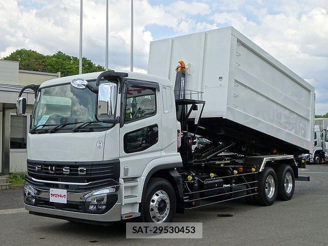 Mitsubishi GREAT 2026-04 8831872-0