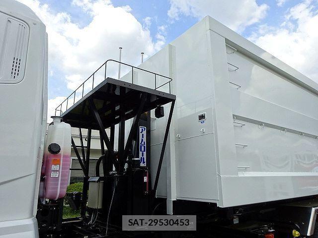 Mitsubishi GREAT 2026-04 8831872-23
