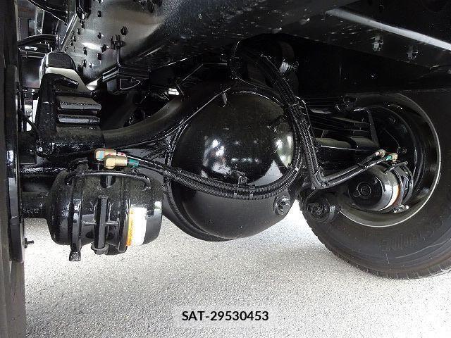 Mitsubishi GREAT 2026-04 8831872-24