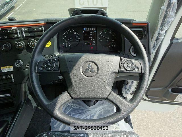 Mitsubishi GREAT 2026-04 8831872-29