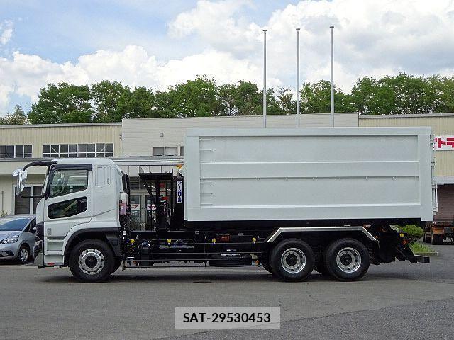 Mitsubishi GREAT 2026-04 8831872-5