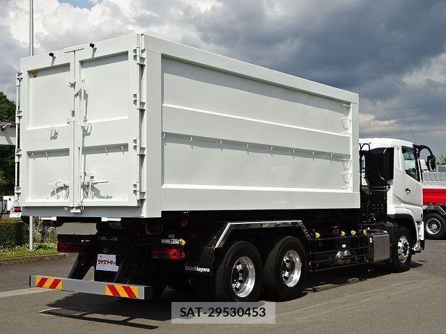 Mitsubishi GREAT 2026-04 8831872-6
