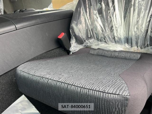 Mitsubishi GREAT 2026-04 8831871-19